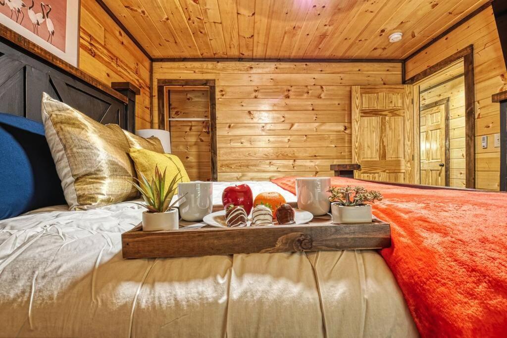 Adventure Retreat/Cabin/Pool+Hot Tub/Game Room+Theater Sevierville Exterior photo